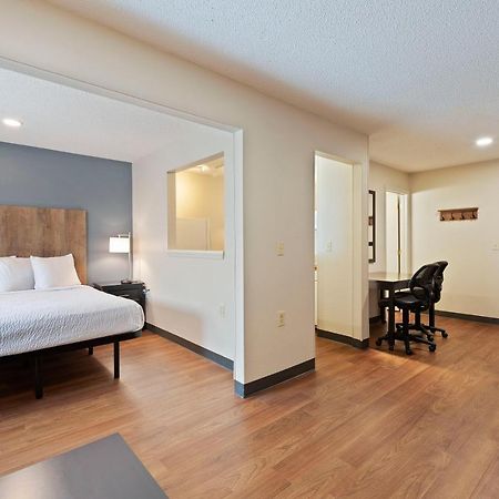 Extended Stay America Select Suites - Charlotte - University Place - E Mccullough Dr Exteriör bild