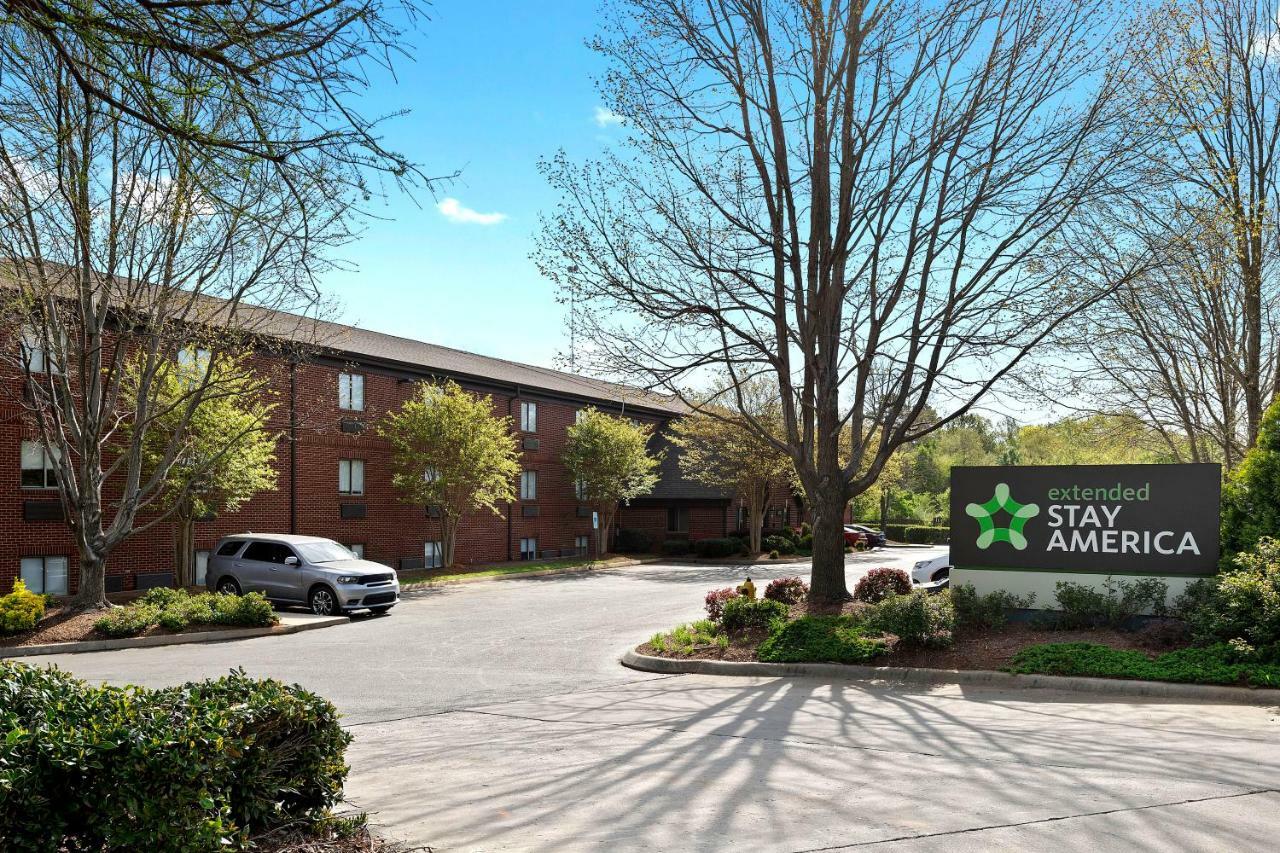 Extended Stay America Select Suites - Charlotte - University Place - E Mccullough Dr Exteriör bild